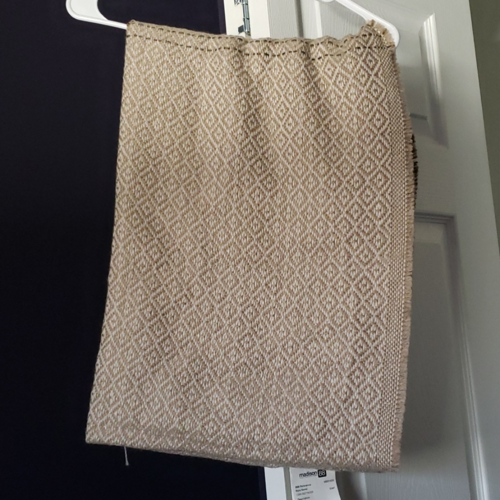Scarf - Picture 2 of 5